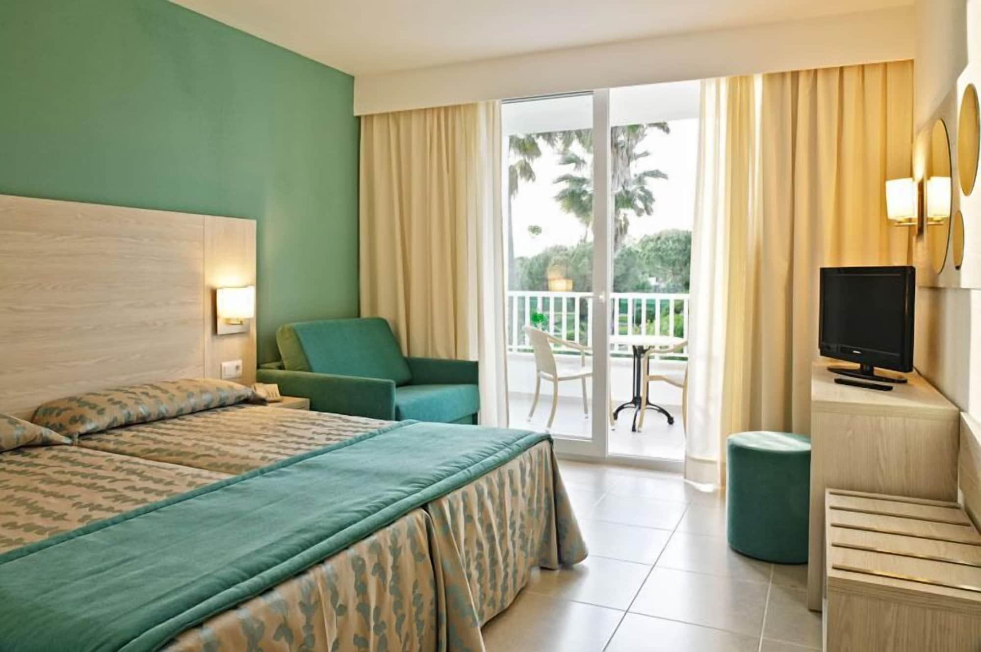 Aparthotel Protur Safari Park 4*